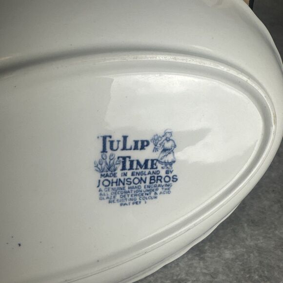 Johnson Bros Tulip Time Vintage Scalloped Oval Serving Plate 8 x 5.5 Blue White - Picture 4 of 10